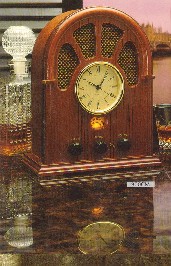 900.JPG (23157 bytes)